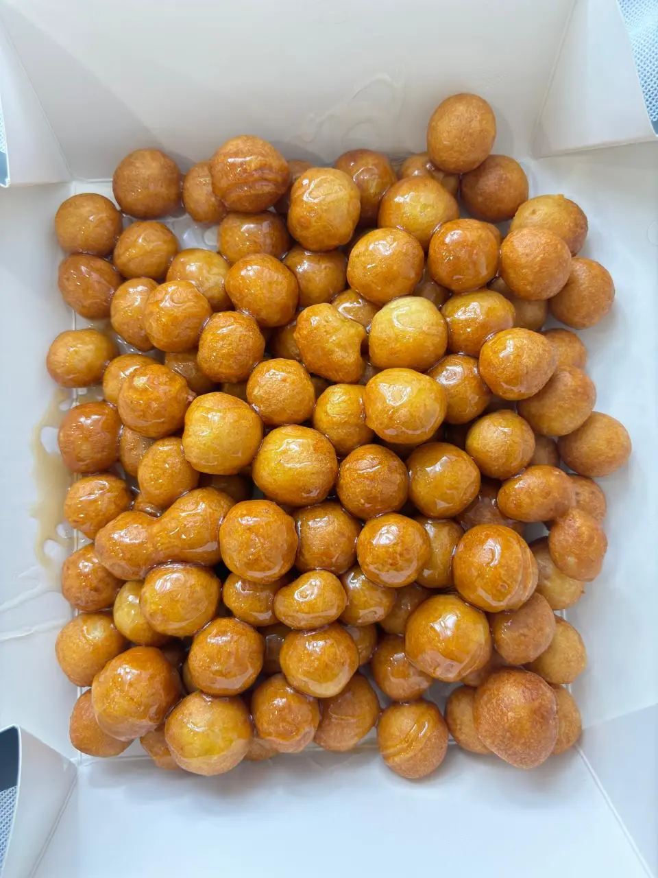 لقيمات عسل